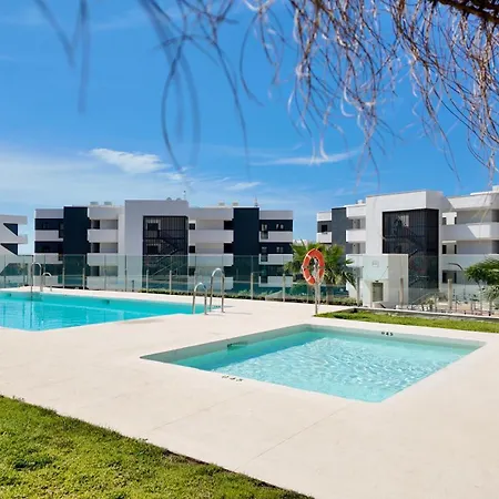 Mara's Higueron West - Unique Higueron - Nordic Comfort - 3 Community Pools *